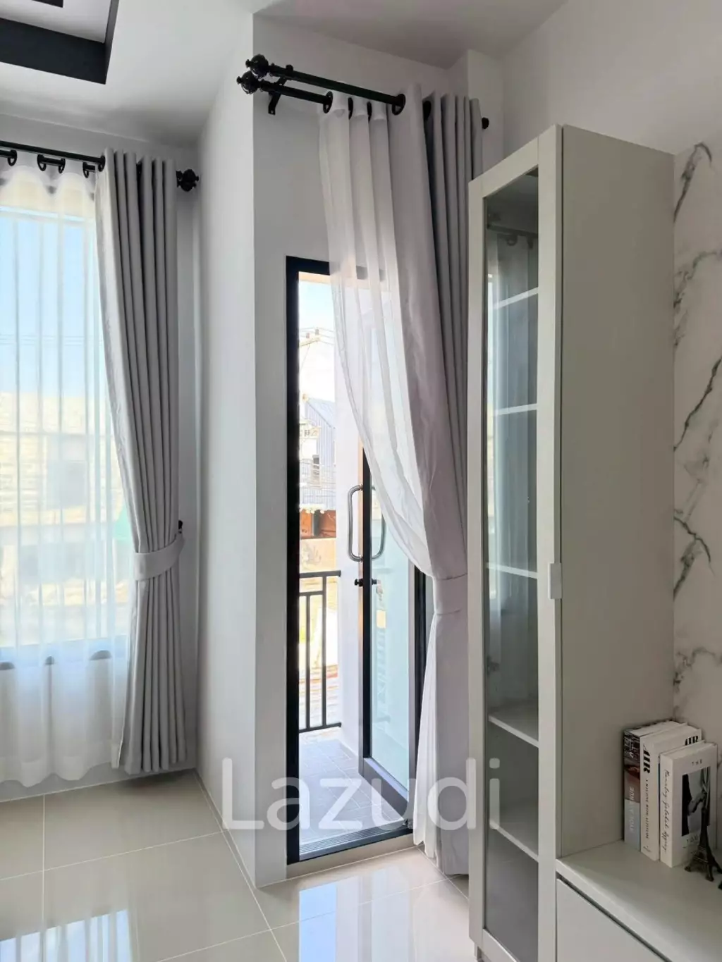 2-Story Townhome for Sale Nong Yai, Pattaya