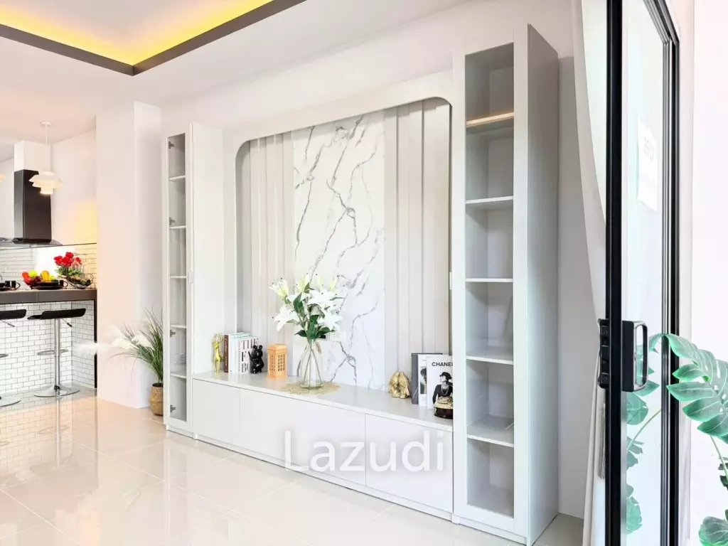 2-Story Townhome for Sale Nong Yai, Pattaya