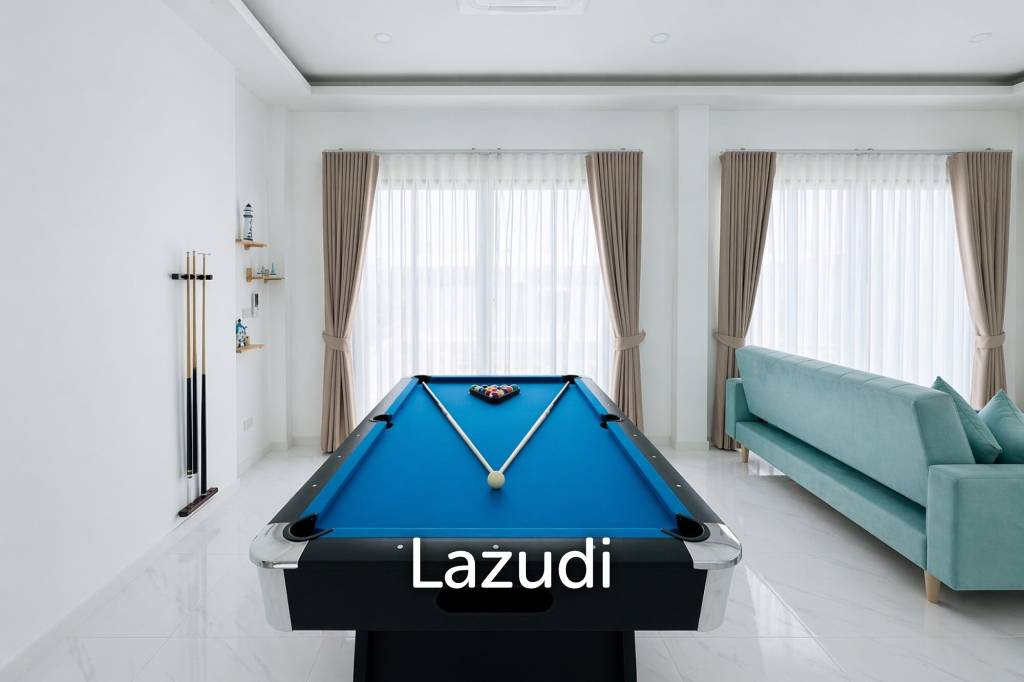 Spacious 4-Bedroom Private Pool Villa for Sale in Huay Yai