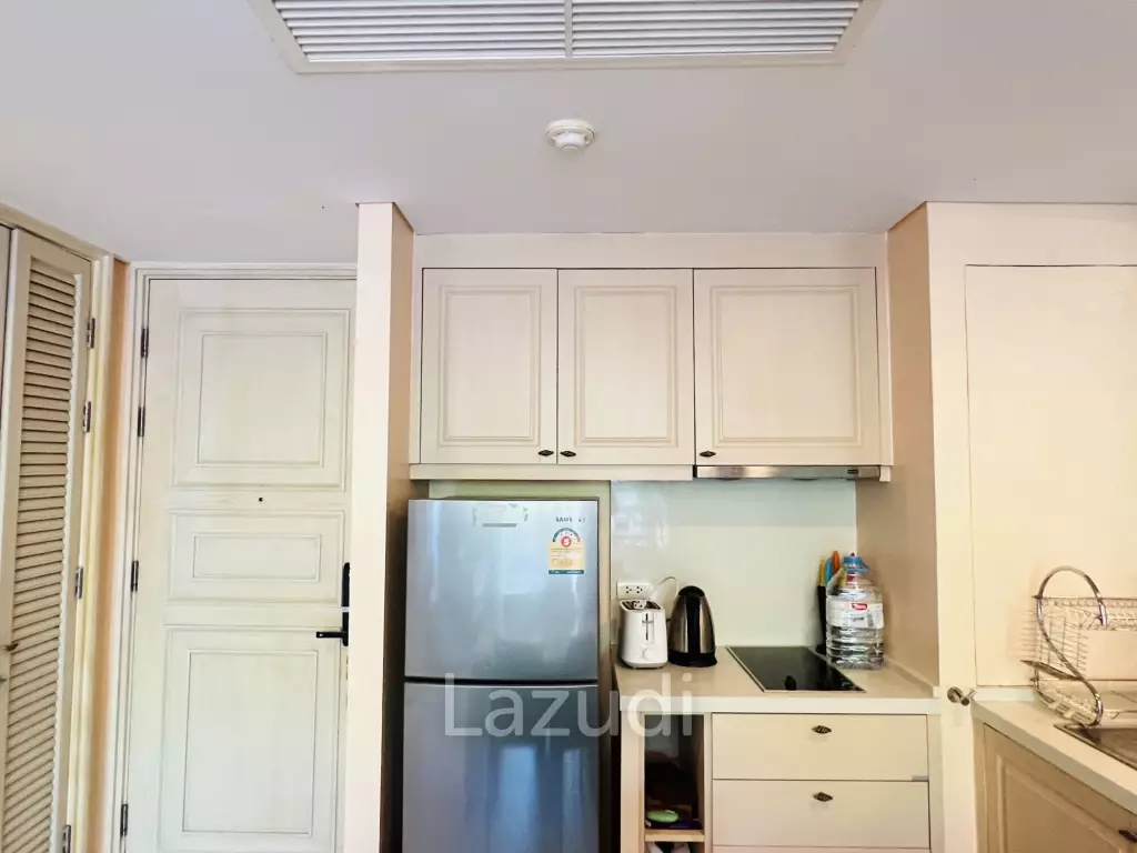 Beachfront condo Marrakesh Hua Hin Residences