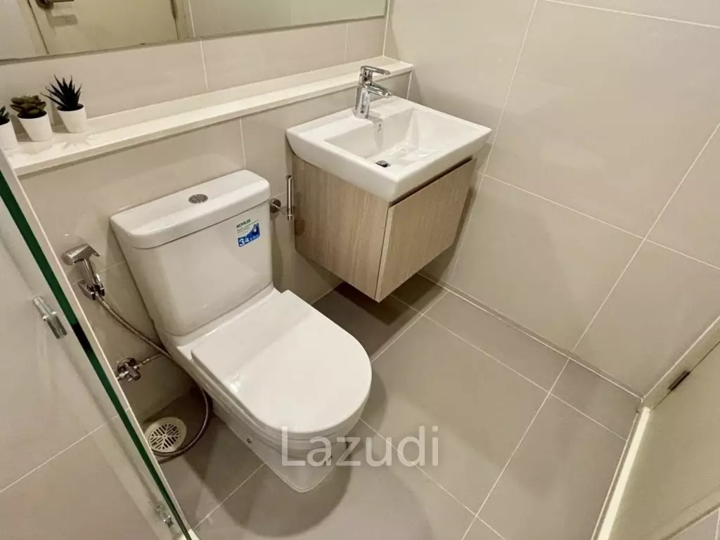 1 Bed 1 Bath 26 SQ.M Life Rama 4 - Asoke