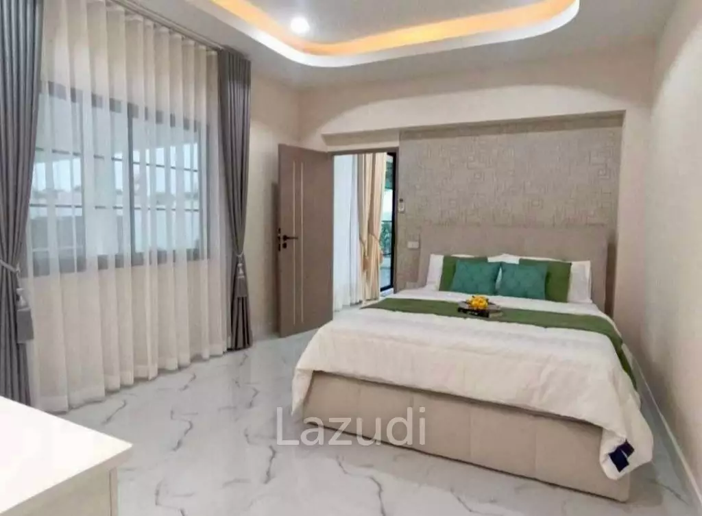 Stunning  Pool Villa for Sale Chokchai Garden Home 2
