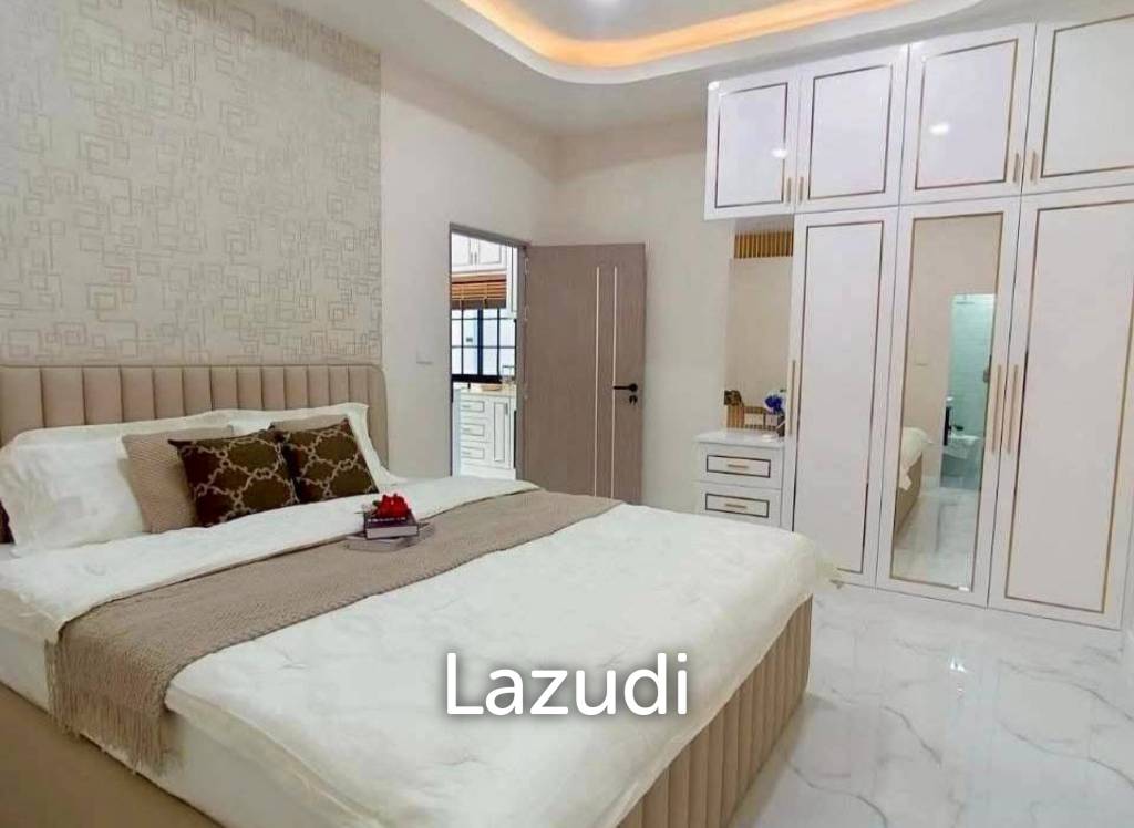 Stunning  Pool Villa for Sale Chokchai Garden Home 2