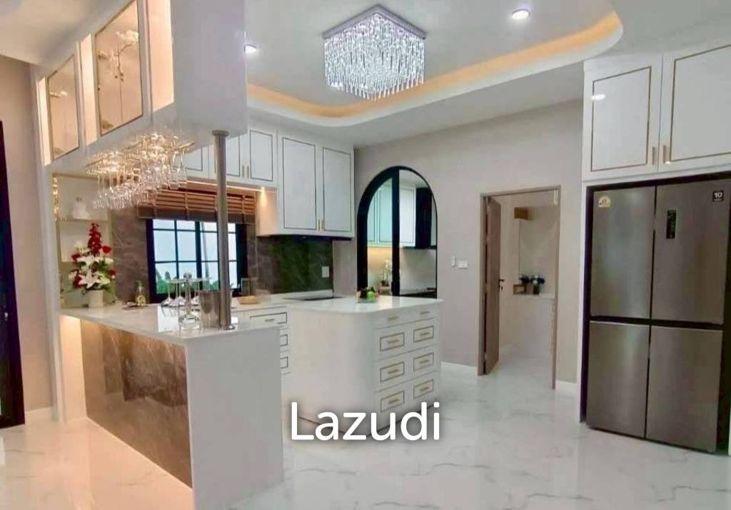 Stunning  Pool Villa for Sale Chokchai Garden Home 2