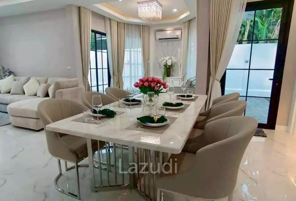 Stunning  Pool Villa for Sale Chokchai Garden Home 2