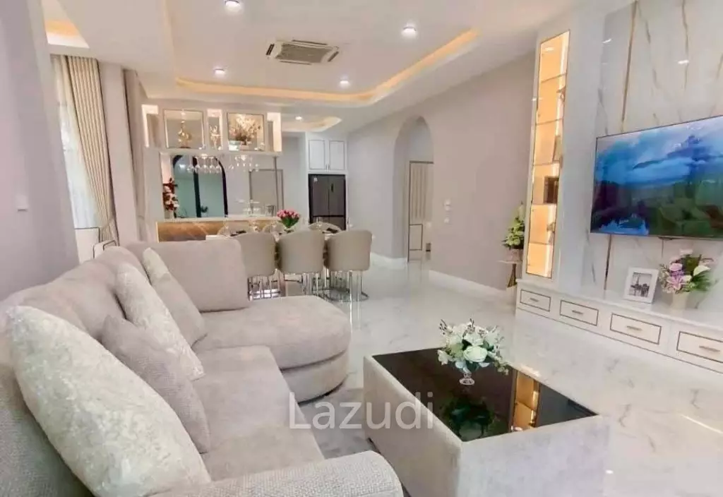 Stunning  Pool Villa for Sale Chokchai Garden Home 2