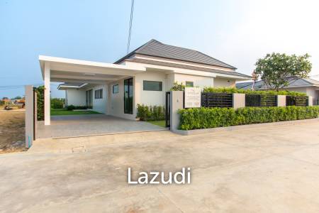L'UX VILLA Private Pool Villas with 388 sqm modern pool villa in Wang Phong Pran Buri