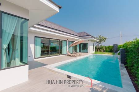 L'UX VILLA Private Pool Villas with 388 sqm modern pool villa in Wang Phong Pran Buri