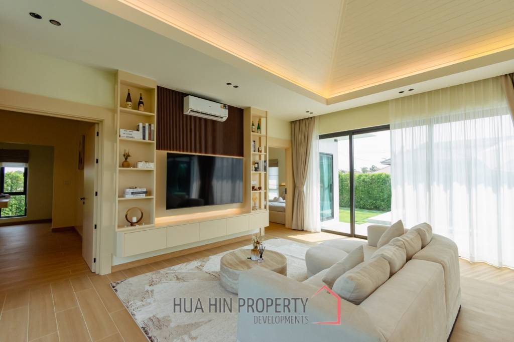 L'UX VILLA Private Pool Villas with 388 sqm modern pool villa in Wang Phong Pran Buri