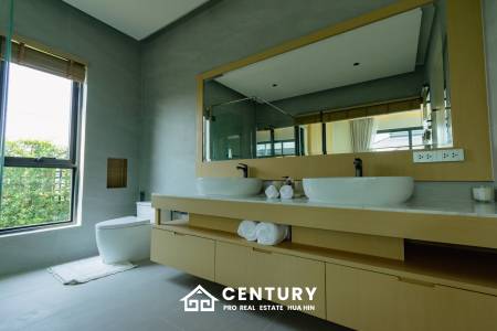 L'UX VILLA Private Pool Villas with 388 sqm modern pool villa in Wang Phong Pran Buri
