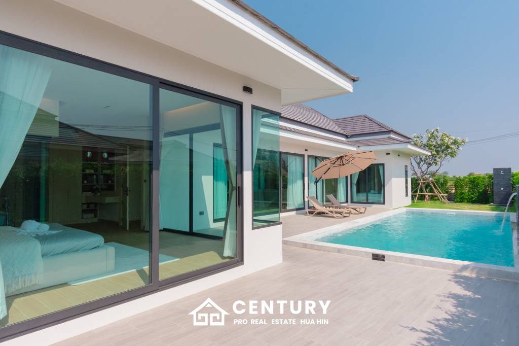 L'UX VILLA Private Pool Villas with 388 sqm modern pool villa in Wang Phong Pran Buri