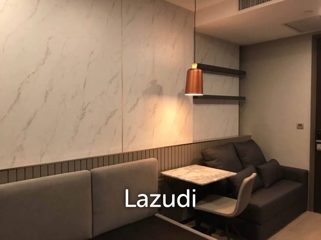 25 Sqm Studio Ashton Chula-Silom