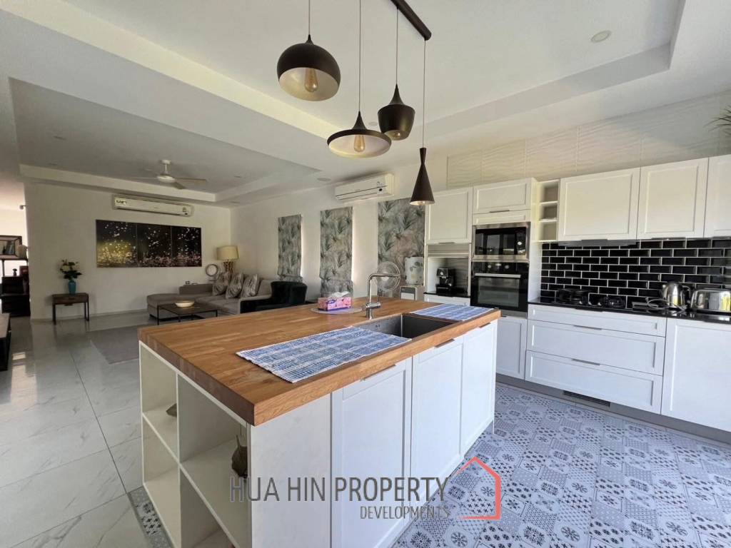 MALI SIGNATURE : 3 Bed luxury pool villa