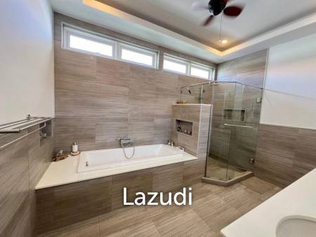 MALI SIGNATURE : 3 Bed luxury pool villa