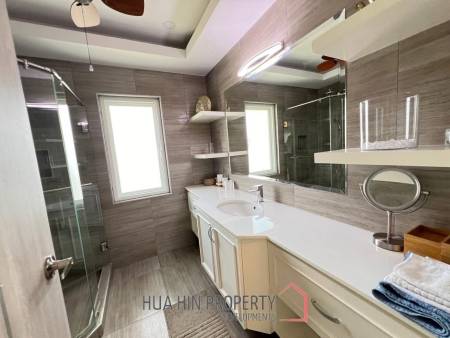 MALI SIGNATURE : 3 Bed luxury pool villa