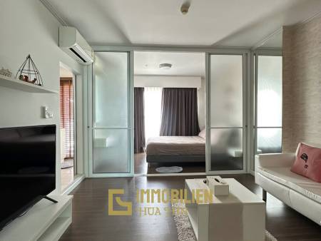 High Floor 1 Bedroom Condo at Baan Kiang Fah