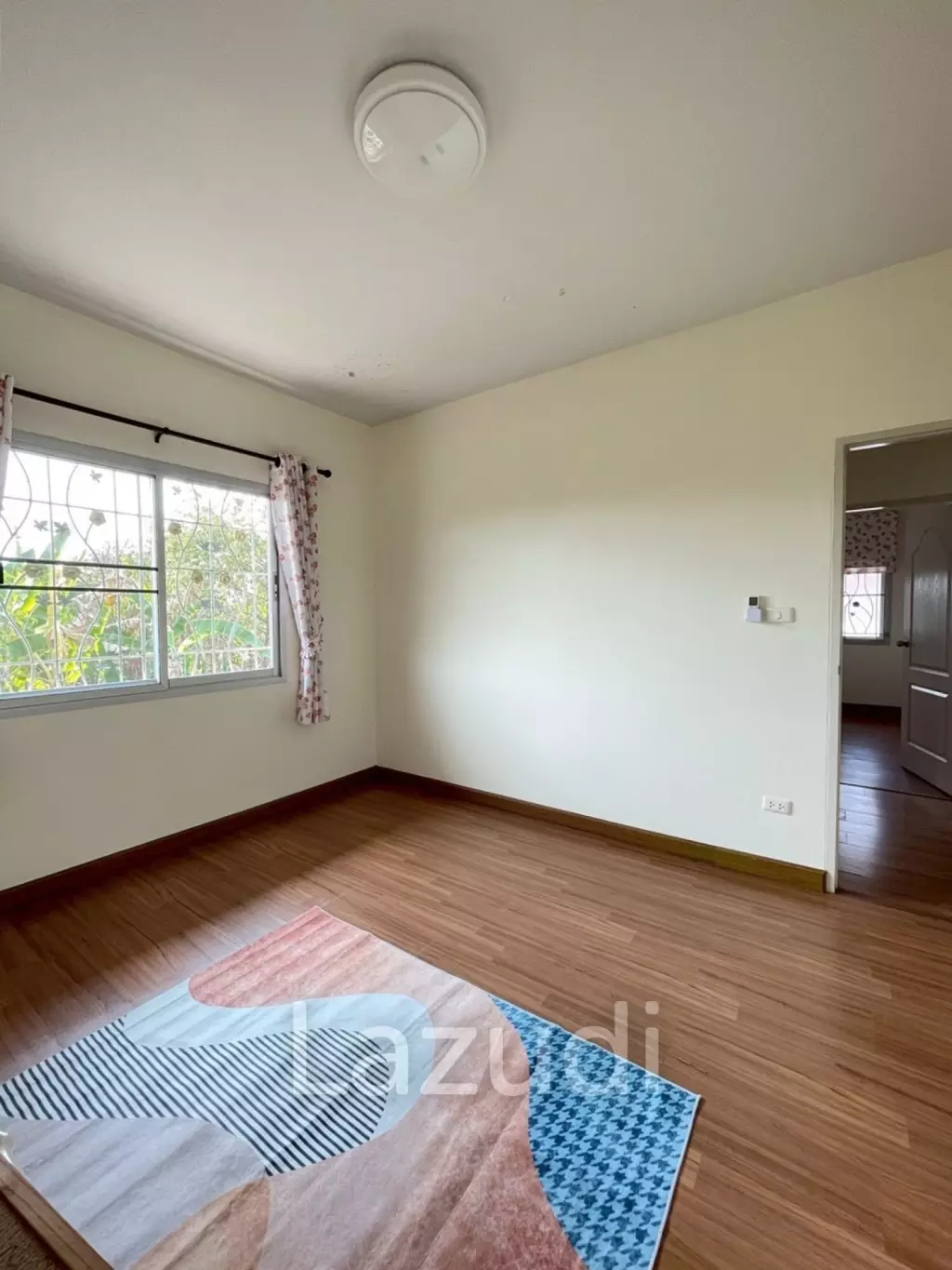 ขาย/เช่า บ้าน 2 ชั้น 4 ห้องนอนในโครงการสินธานี 10 ต.ริมกก