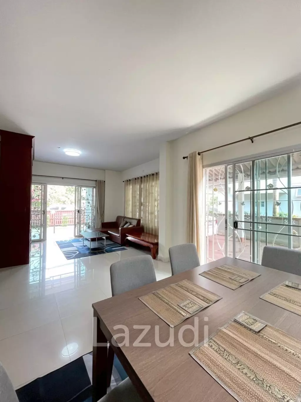 ขาย/เช่า บ้าน 2 ชั้น 4 ห้องนอนในโครงการสินธานี 10 ต.ริมกก