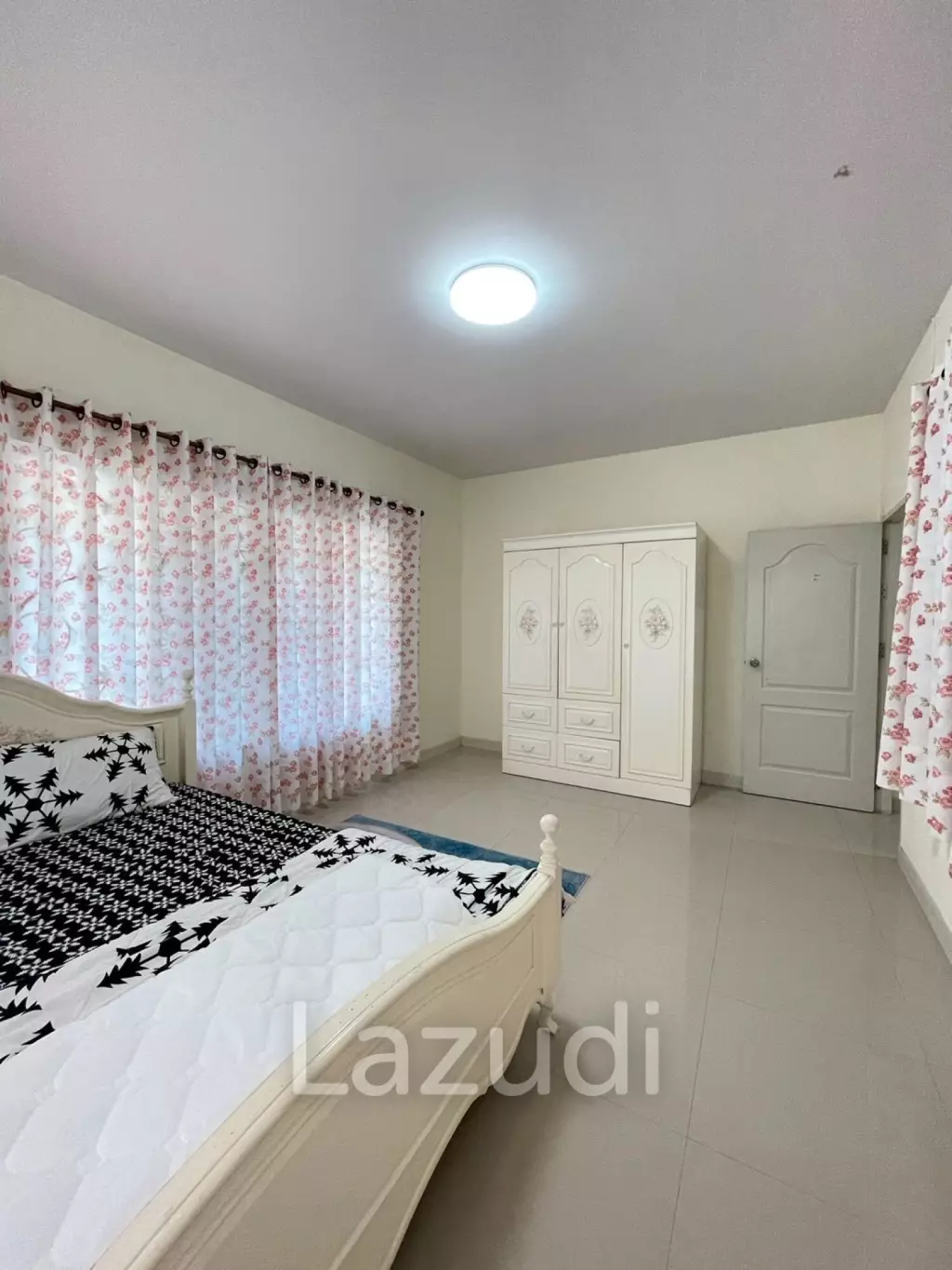 ขาย/เช่า บ้าน 2 ชั้น 4 ห้องนอนในโครงการสินธานี 10 ต.ริมกก