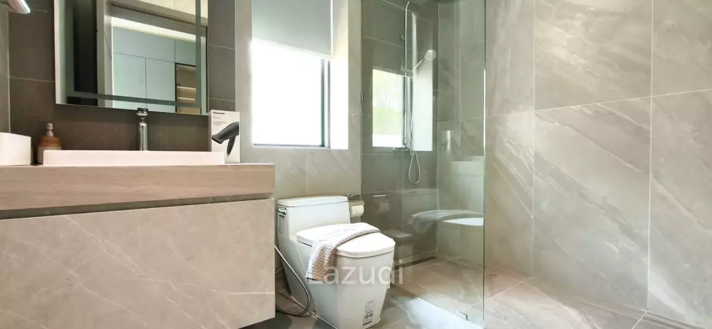 Ultra-Luxury 2-Story Villa The View Estate, Pong