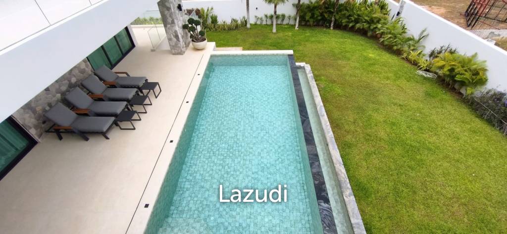 Ultra-Luxury 2-Story Villa The View Estate, Pong