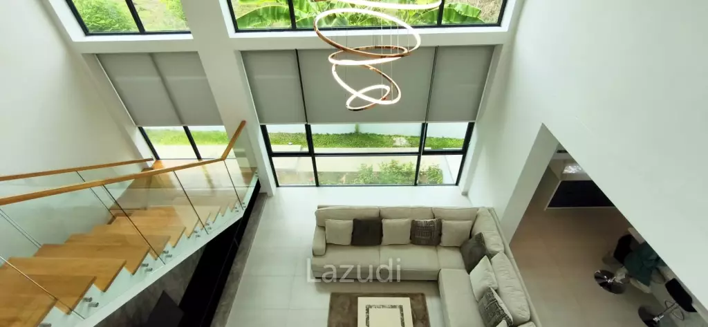 Ultra-Luxury 2-Story Villa The View Estate, Pong