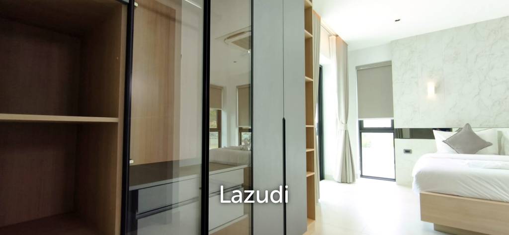 Ultra-Luxury 2-Story Villa The View Estate, Pong