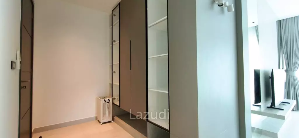 Ultra-Luxury 2-Story Villa The View Estate, Pong