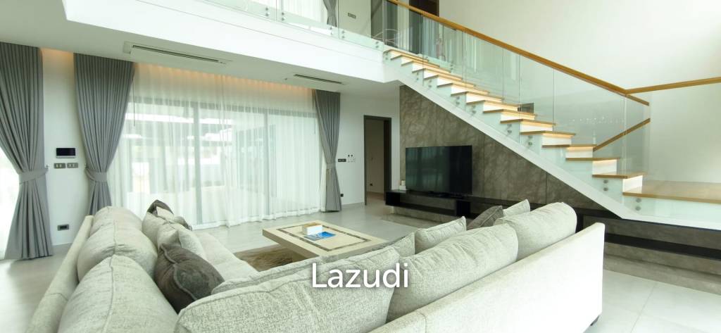 Ultra-Luxury 2-Story Villa The View Estate, Pong