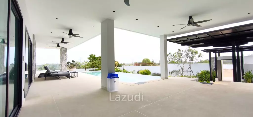 Ultra-Luxury 2-Story Villa The View Estate, Pong