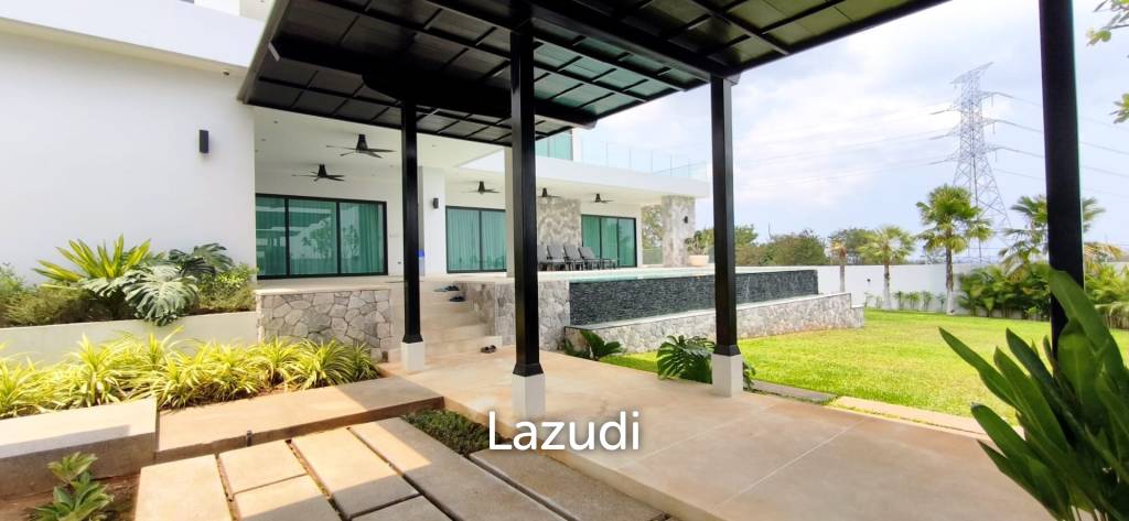 Ultra-Luxury 2-Story Villa The View Estate, Pong