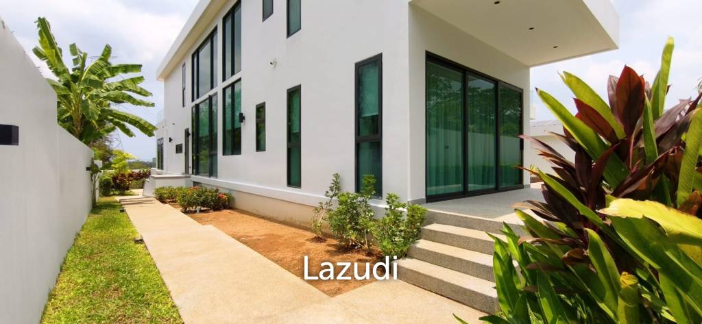 Ultra-Luxury 2-Story Villa The View Estate, Pong