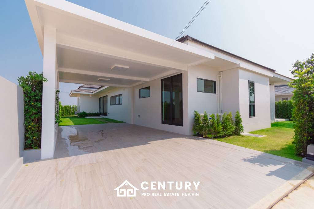 L'UX VILLA Private Pool Villas  with 343 sqm modern pool villa in Wang Phong Pran Buri