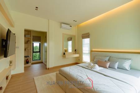 L'UX VILLA Private Pool Villas  with 343 sqm modern pool villa in Wang Phong Pran Buri