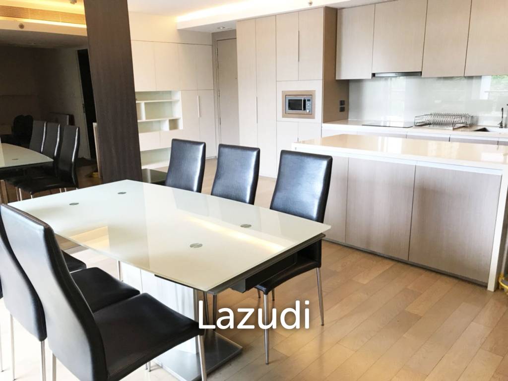 109 sqm modern 2 bed condo at MODE Sukhumvit 61 Khlong Tan Nuea