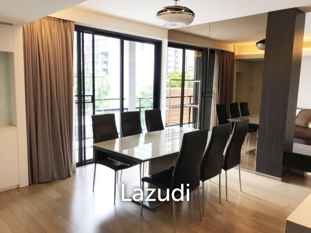 109 sqm modern 2 bed condo at MODE Sukhumvit 61 Khlong Tan Nuea
