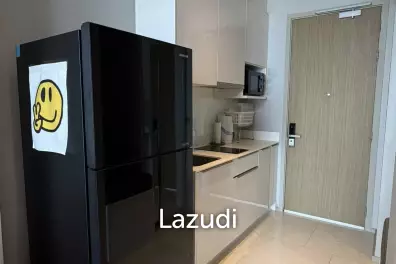 36 sqm high floor 1 bedroom condo at Ashton Silom Suriyawong Bangkok