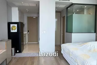 36 sqm high floor 1 bedroom condo at Ashton Silom Suriyawong Bangkok