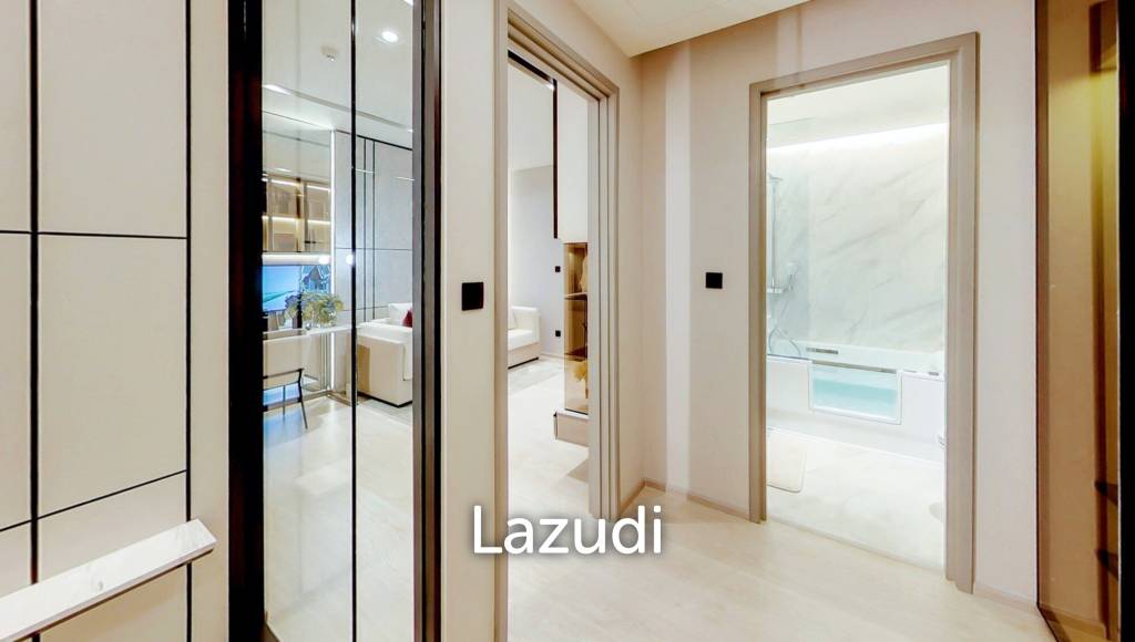1 Bed 1 Bath 53.36 SQ.M The Room Sukhumvit 38