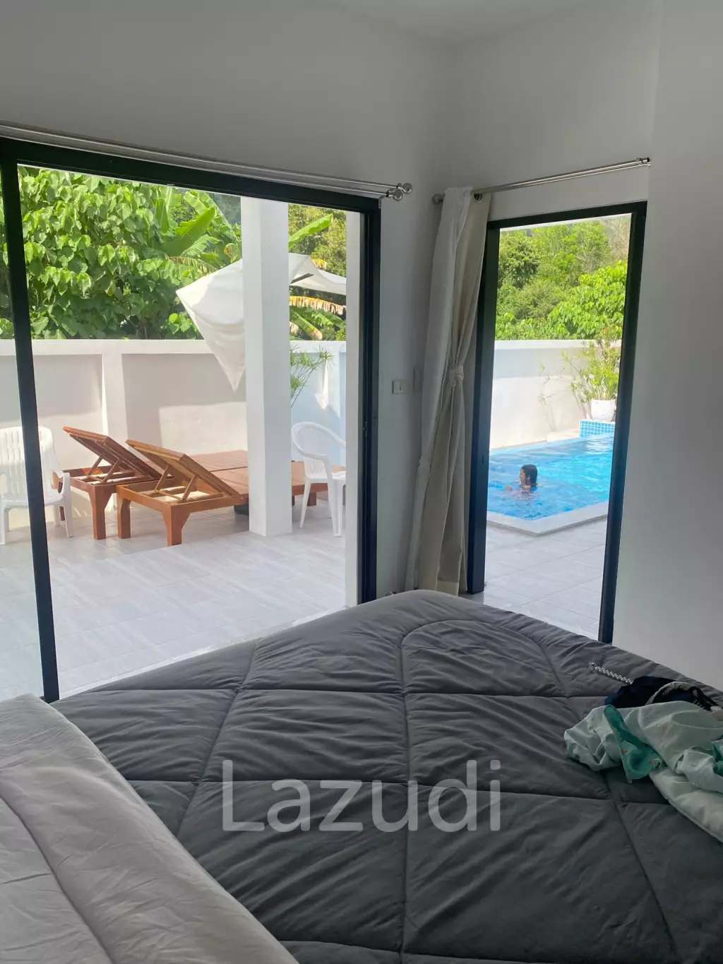 Contemporary 4-Bedroom Villa with Solar System – In Na Mueang, Koh Samui