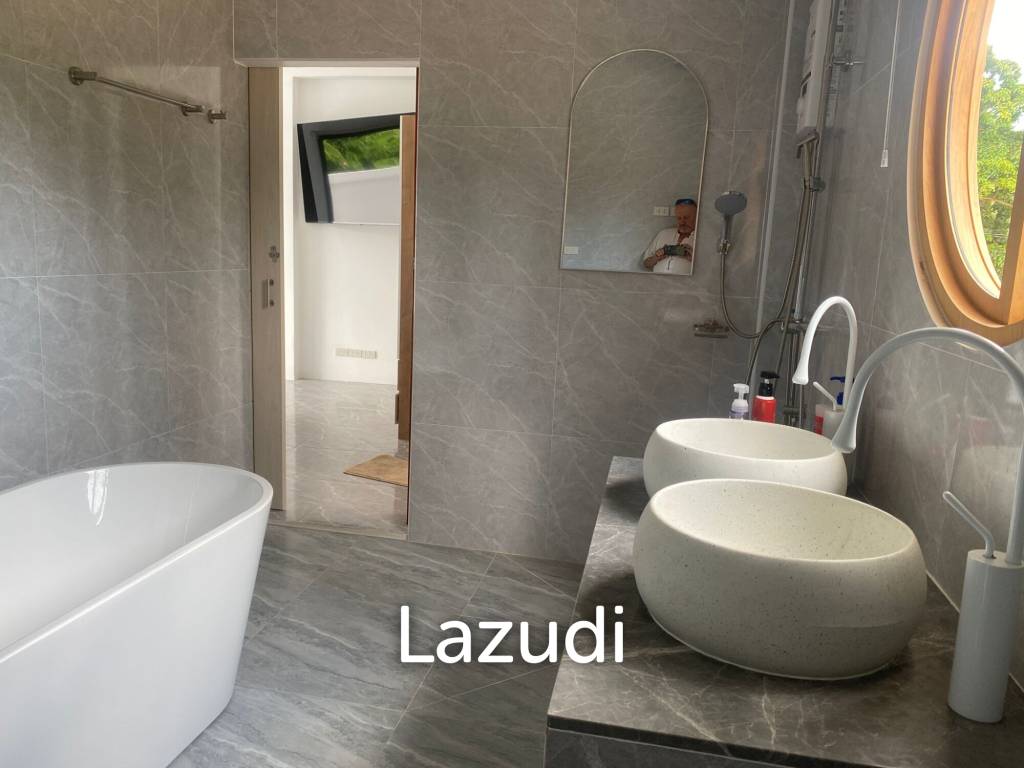 Contemporary 4-Bedroom Villa with Solar System – In Na Mueang, Koh Samui