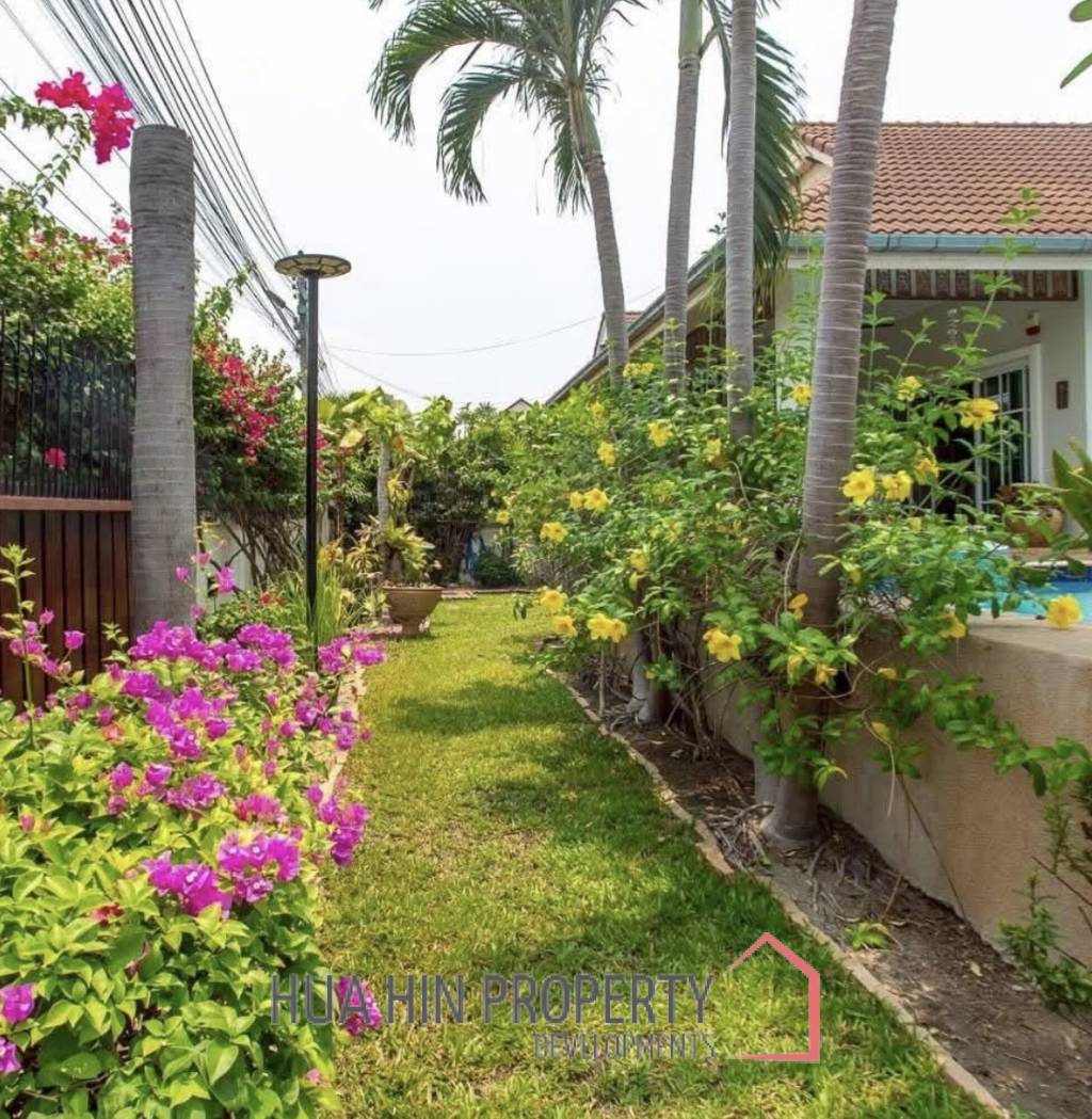 SMART HOUSE VILLAGE 3  : 3 bed prime central location