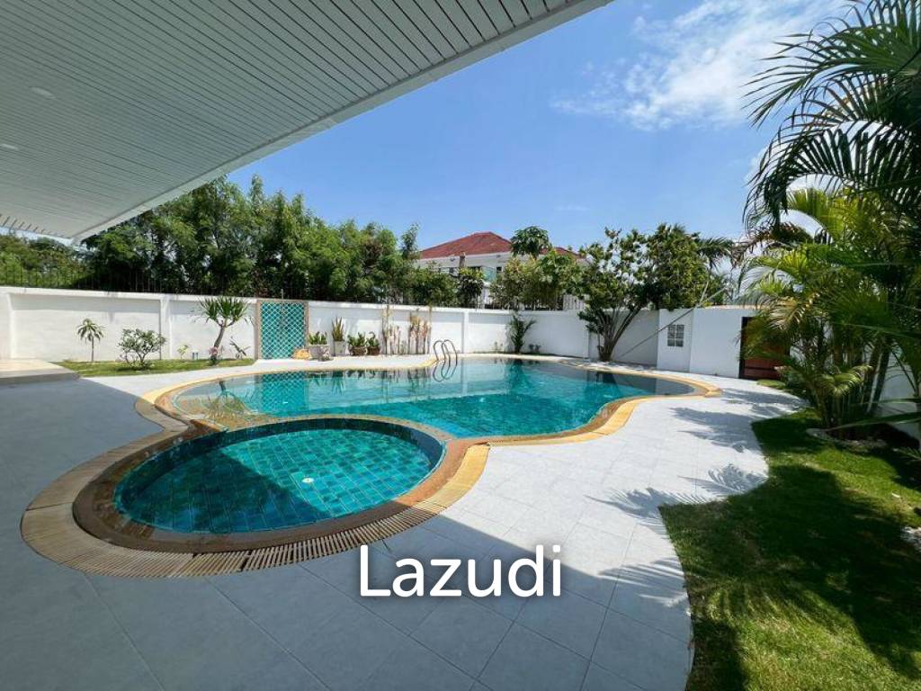 Newly Renovated 4-Bedroom Pool Villa At View Point