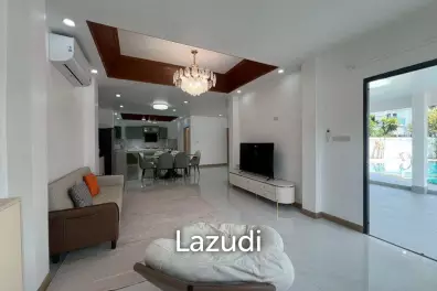 Newly Renovated 4-Bedroom Pool Villa At View Point