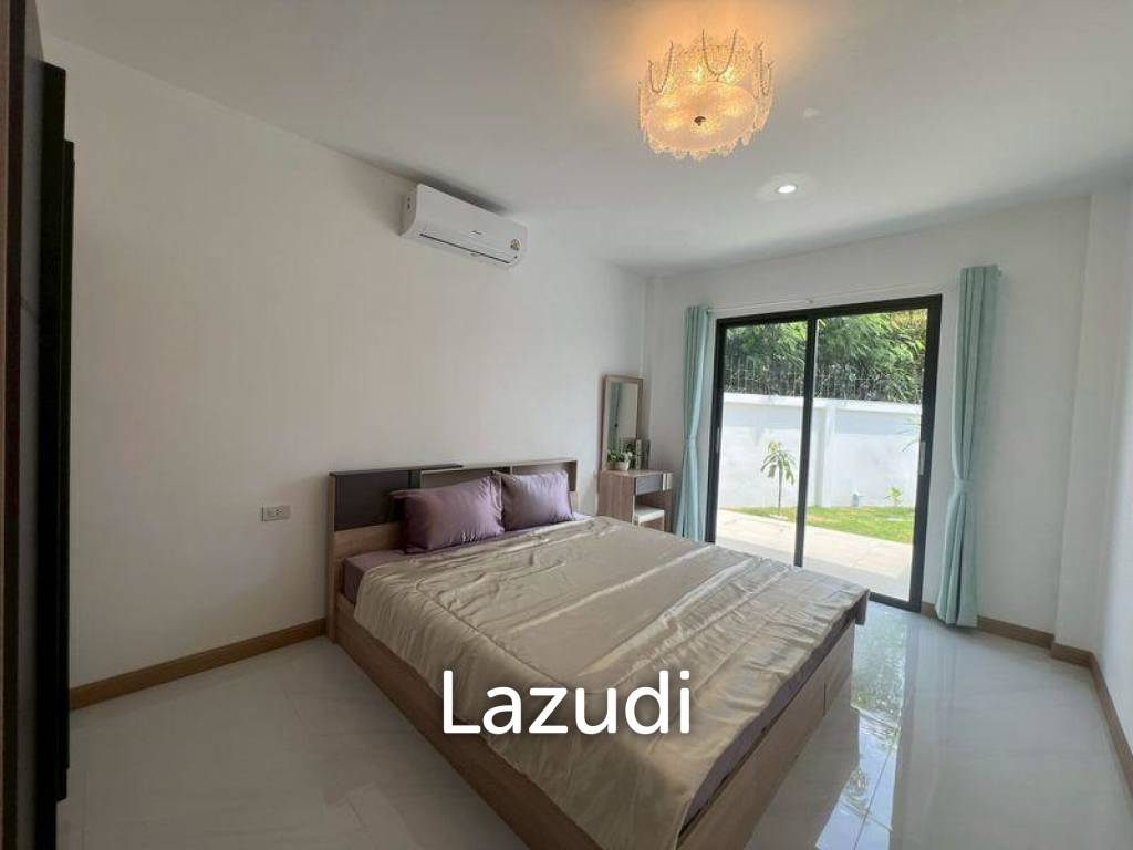 Newly Renovated 4-Bedroom Pool Villa At View Point