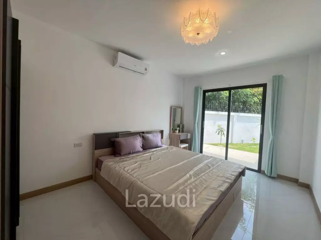 Newly Renovated 4-Bedroom Pool Villa At View Point
