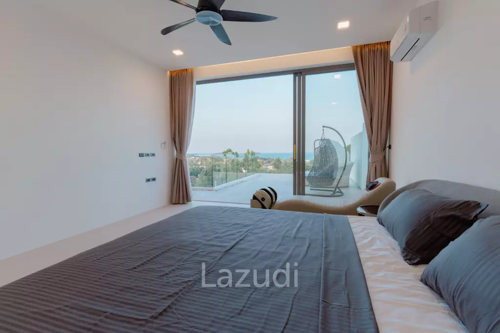 Modern 3-Bedroom Sea View Villa in Chaweng Hills