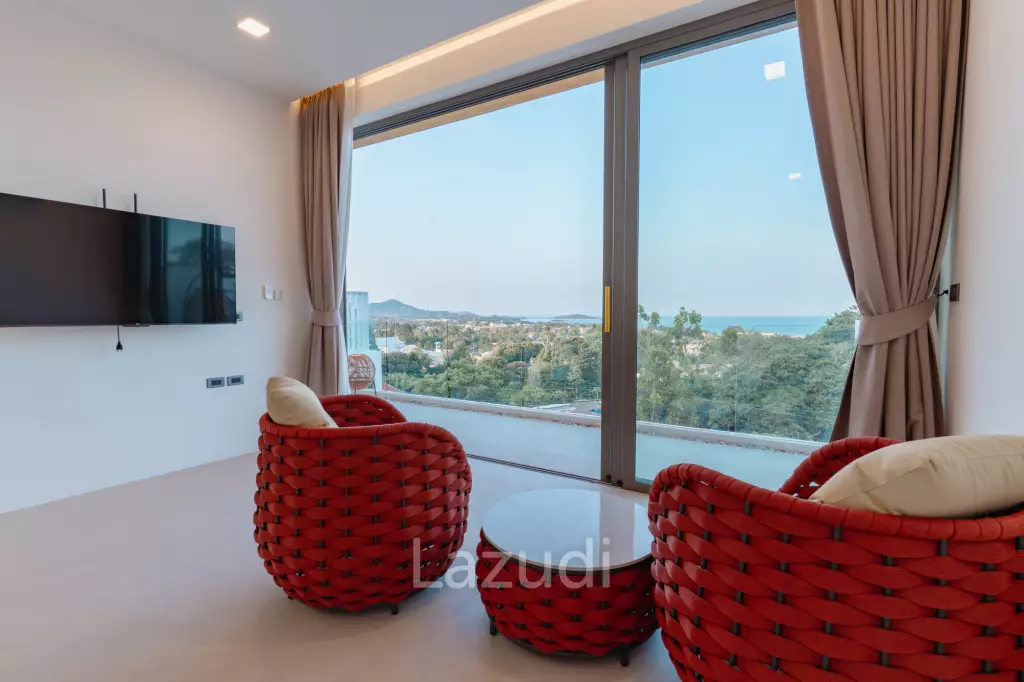 Modern 3-Bedroom Sea View Villa in Chaweng Hills