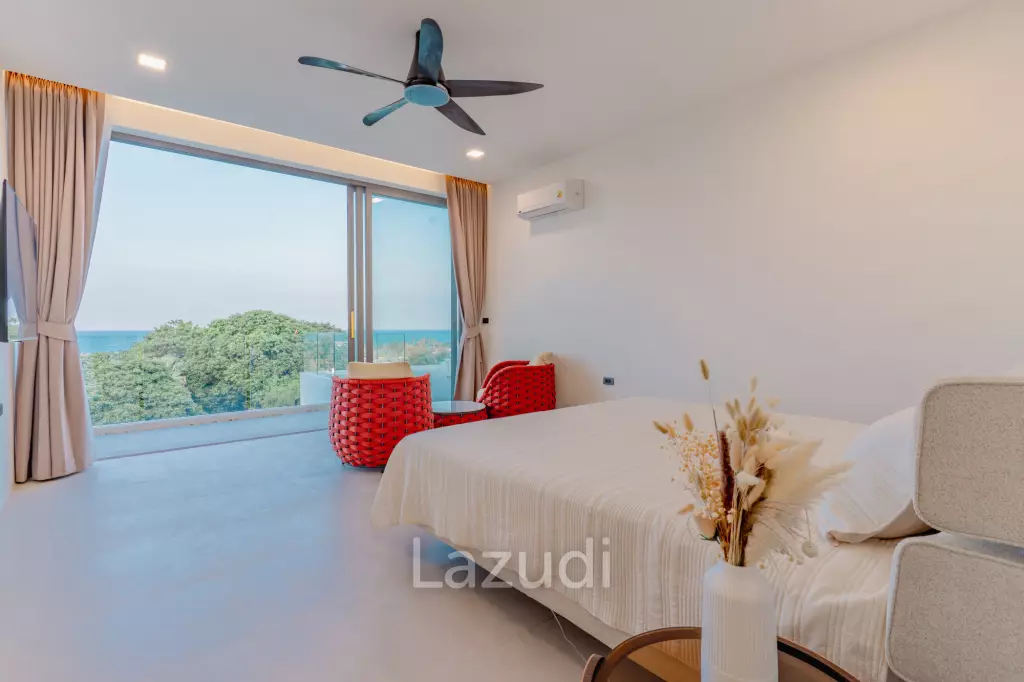 Modern 3-Bedroom Sea View Villa in Chaweng Hills
