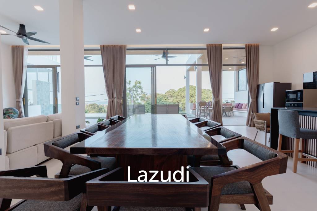 Modern 3-Bedroom Sea View Villa in Chaweng Hills